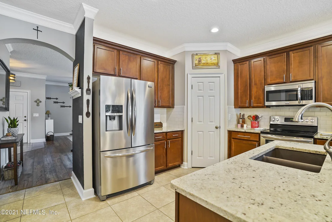 Photo of 755 BATTERSEA Drive