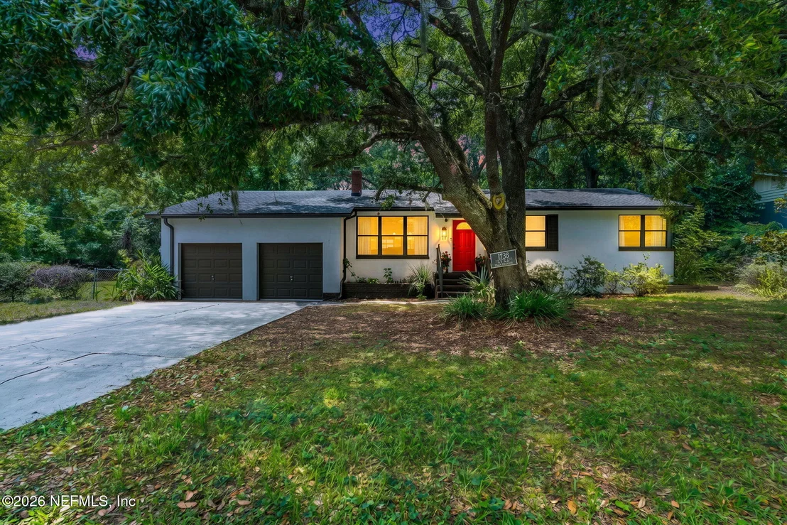 Photo of 1738 CLEMSON Road