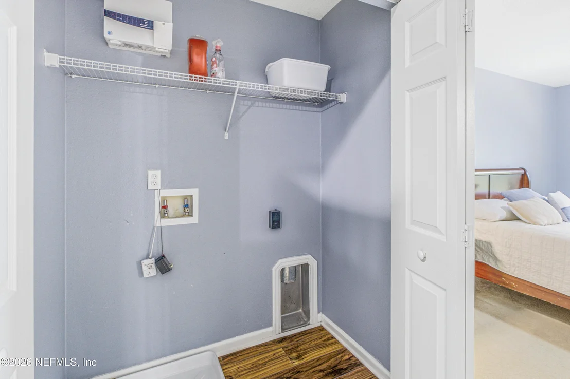 Photo of Unit B at 3690 CRESWICK Circle