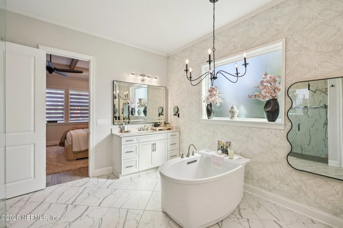 Photo of 32 HIGH OAKS Place
