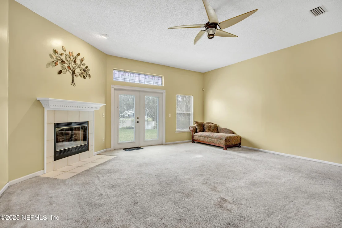 Photo of 4565 MAINMAST Lane