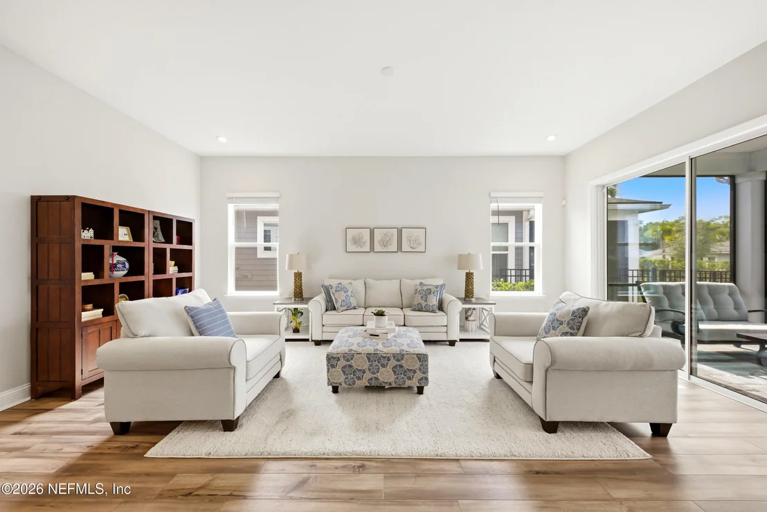 Photo of 351 LADYSLIPPER Drive