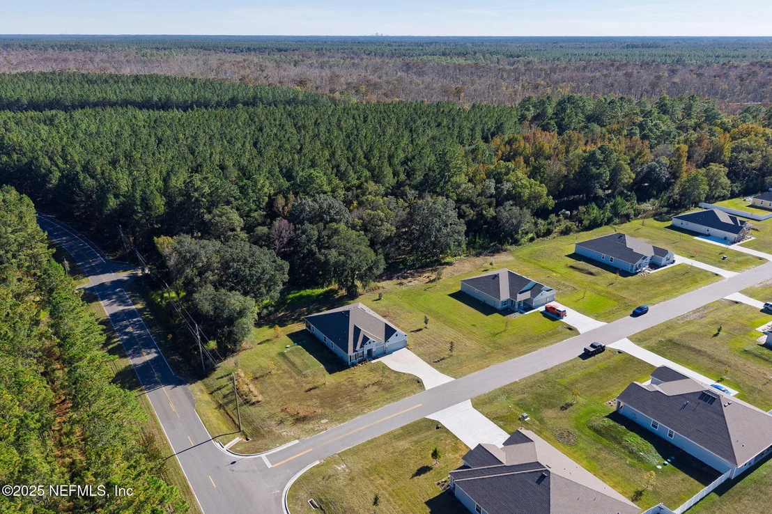 Photo of 56310 CREEKSIDE Way