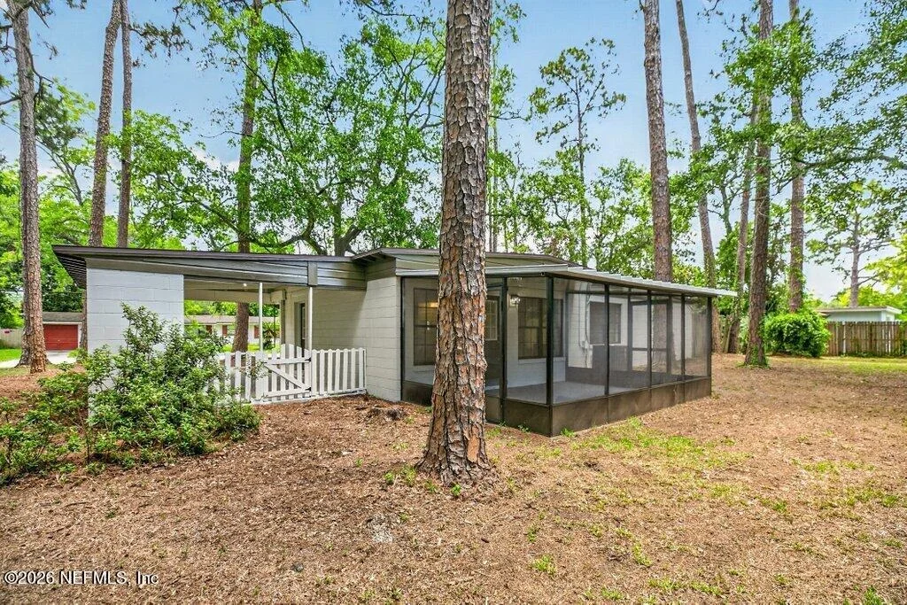 Photo of 4266 SPRINGWOOD Road