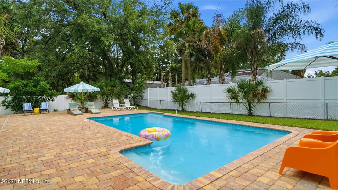 Photo of 6661 RAMOTH Drive