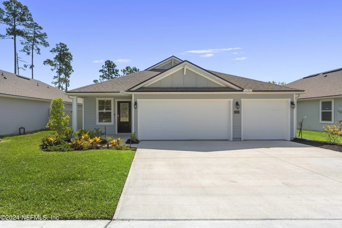 Photo of 65985 EDGEWATER Drive