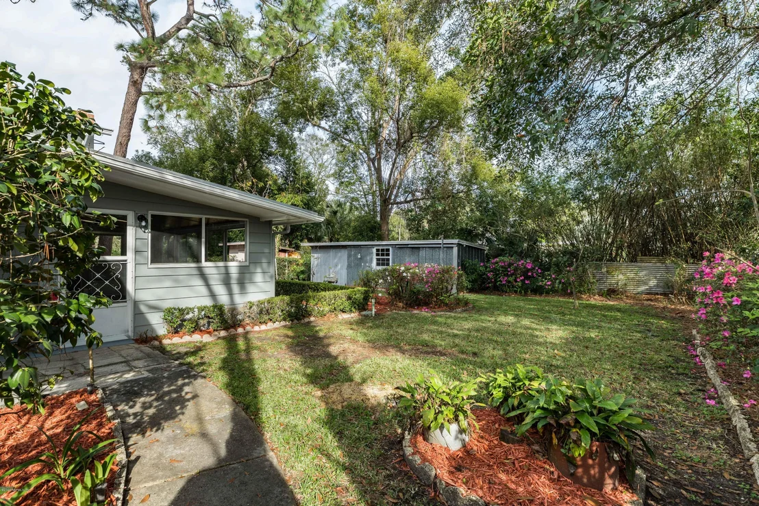 Photo of 335 SPRING FOREST Avenue