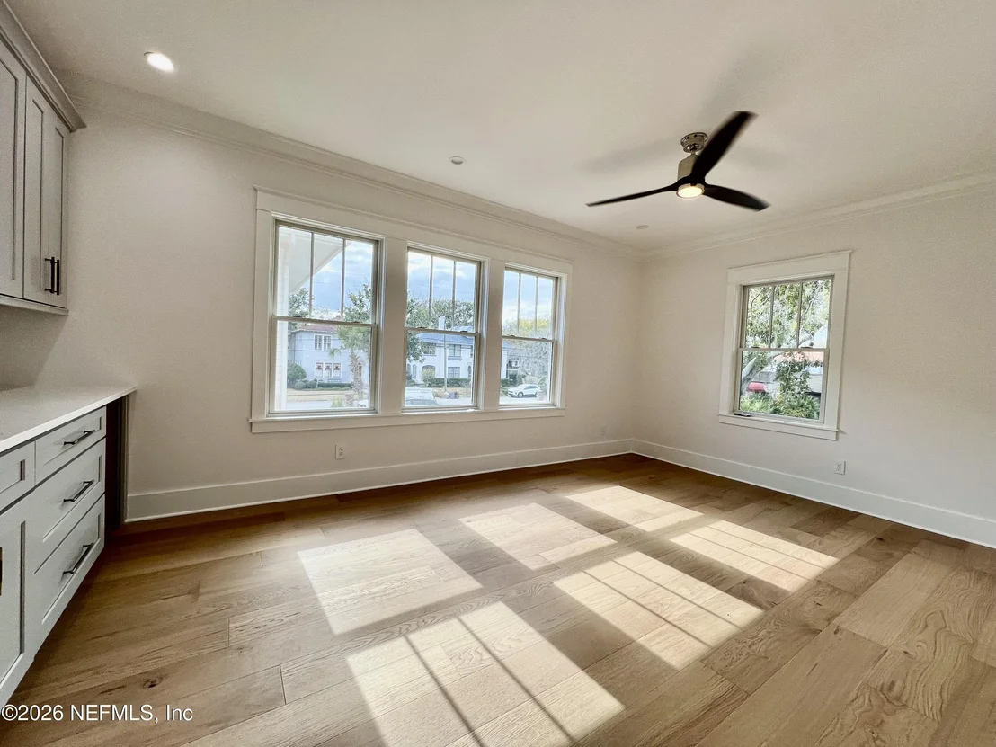Photo of 1829 POWELL Place