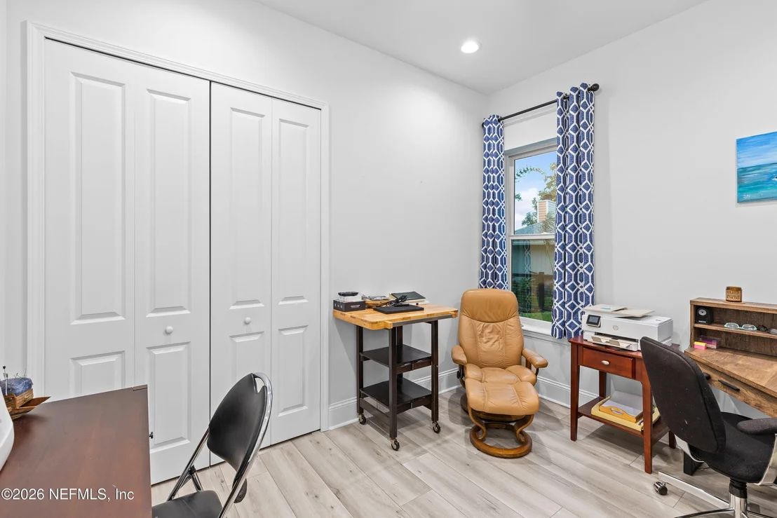 Photo of 8228 HALL Lane