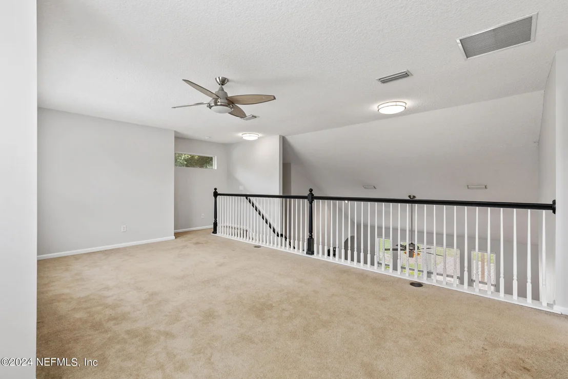 Photo of 4120 LONICERA Loop