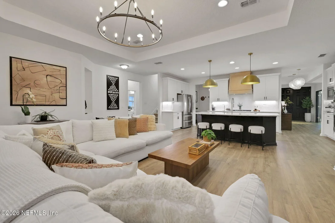 Photo of 523 WINDLEY Drive