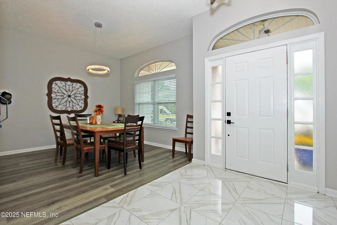 Photo of 14603 BERRINGER Lane