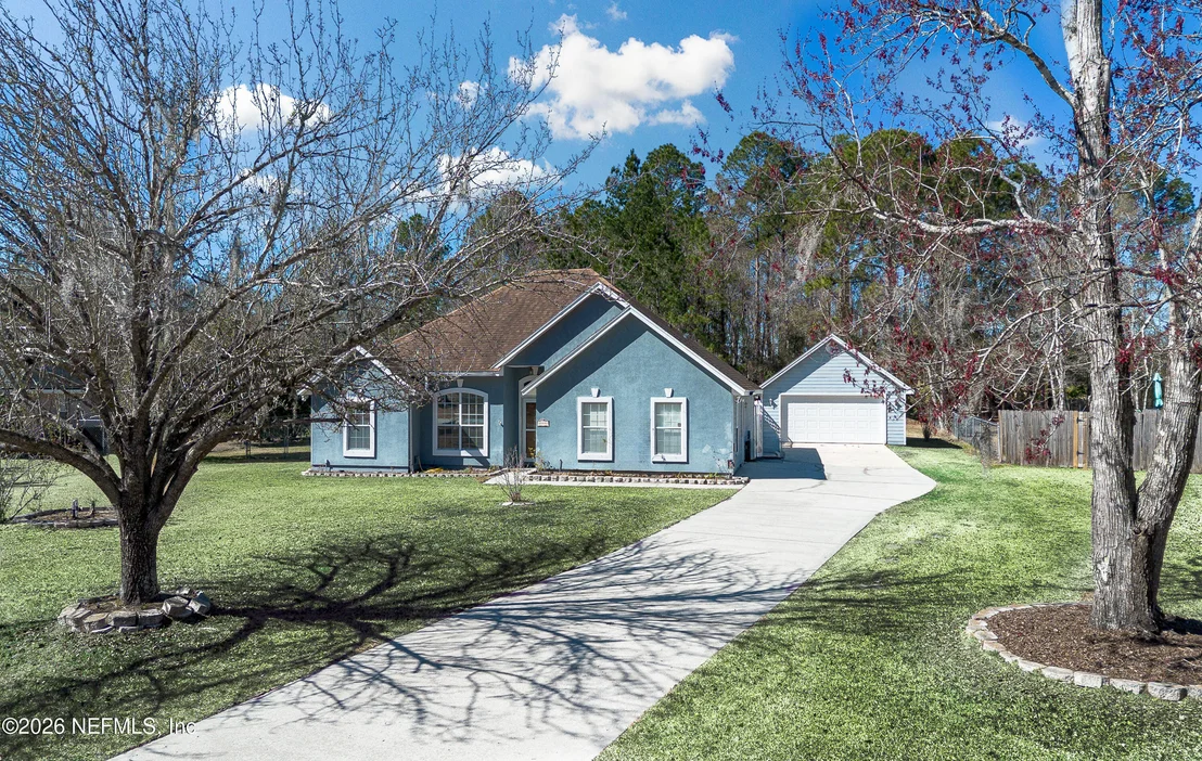 Photo of 55592 DEER RUN Road SE