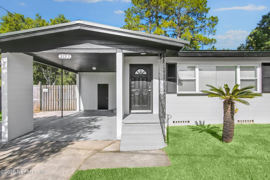 Photo of 2123 SAUL Drive