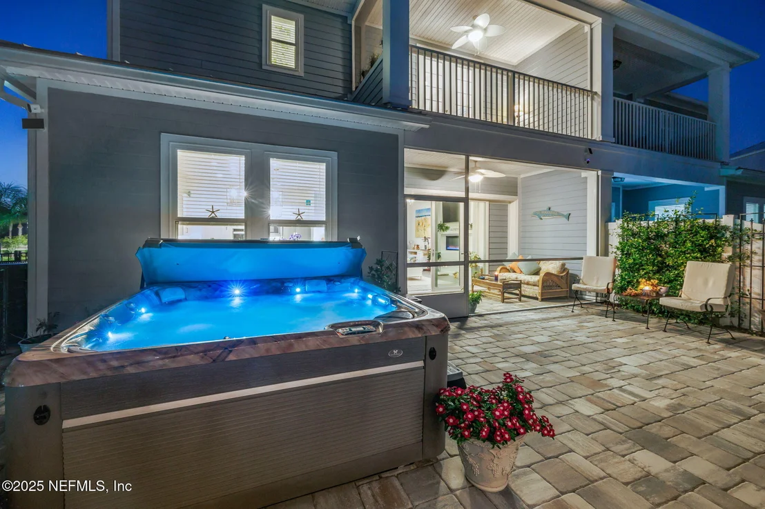 Photo of 560 RUM RUNNER Way