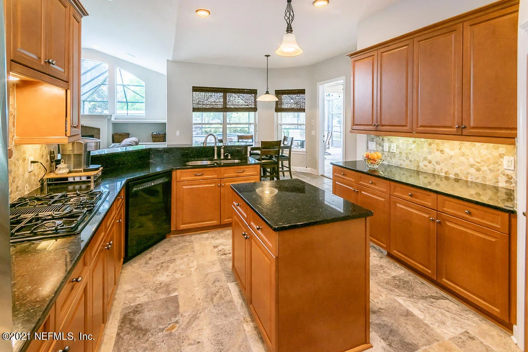 Photo of 492 SEBASTIAN Square