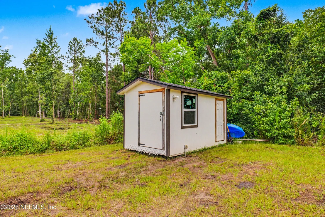 Photo of 44024 BREEZY Lane