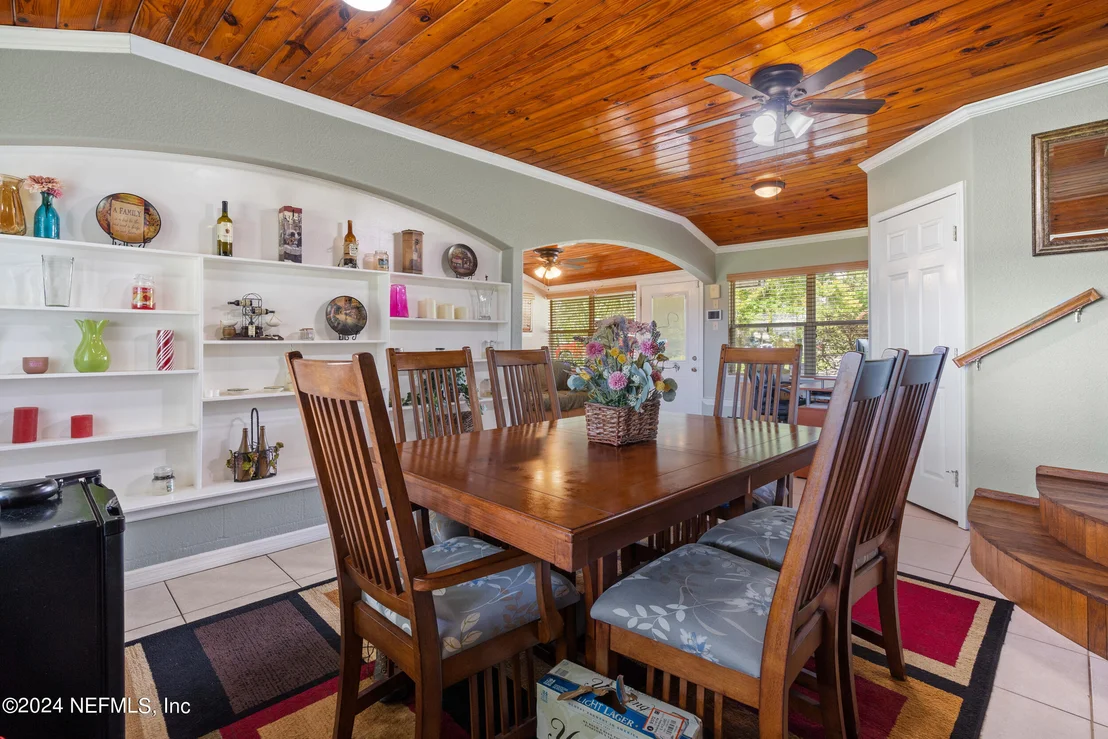 Photo of 118 SUNSET Lane