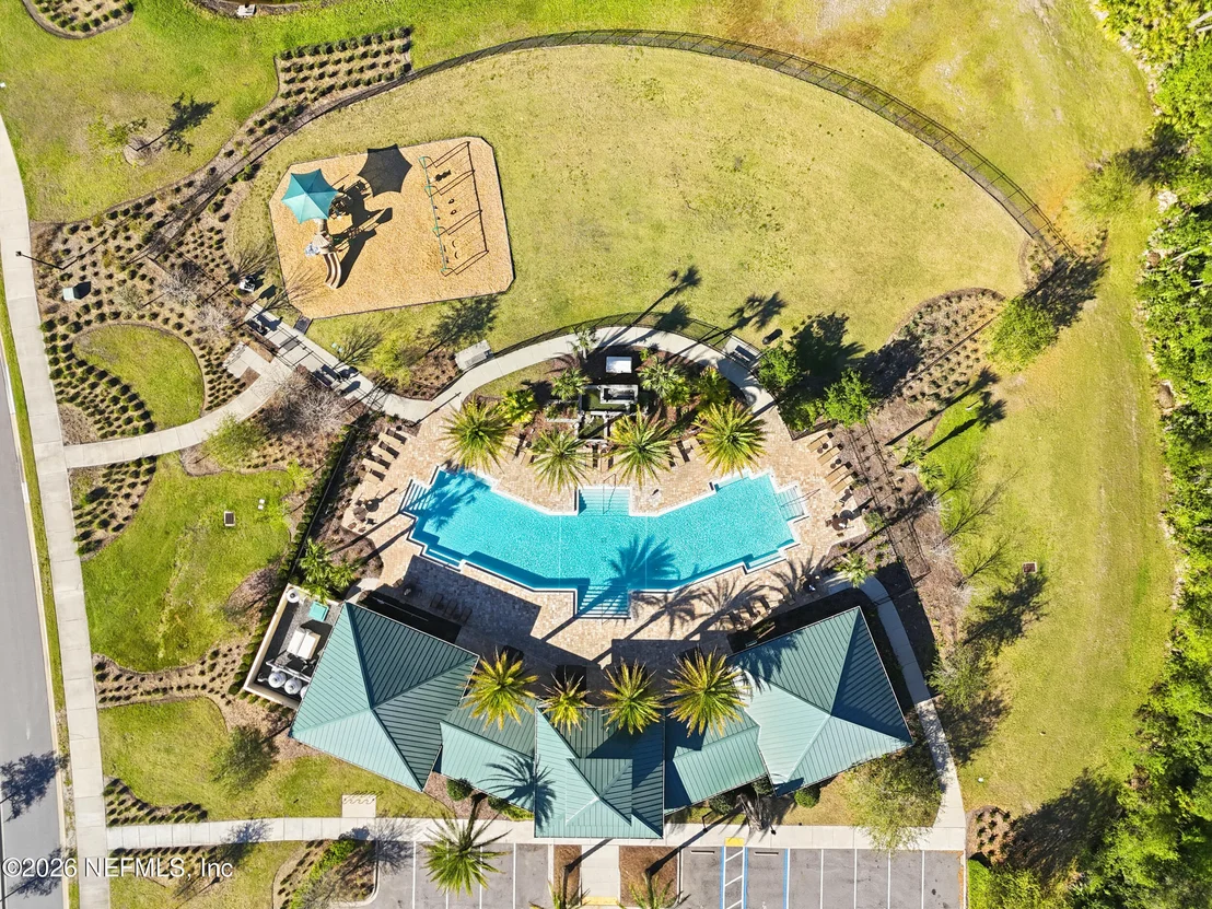 Photo of 392 BRYBAR Drive