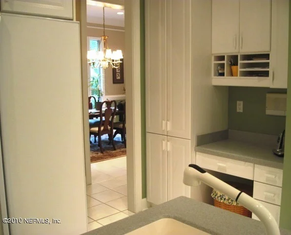 Photo of 1734 BAYSIDE Boulevard