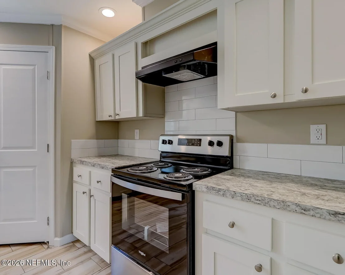 Photo of 11386 DEERWOOD Circle
