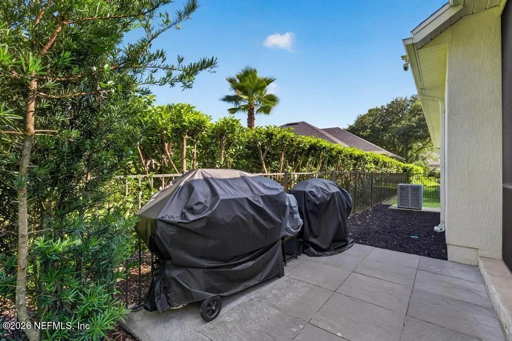 Photo of 516 WETHERBY Lane