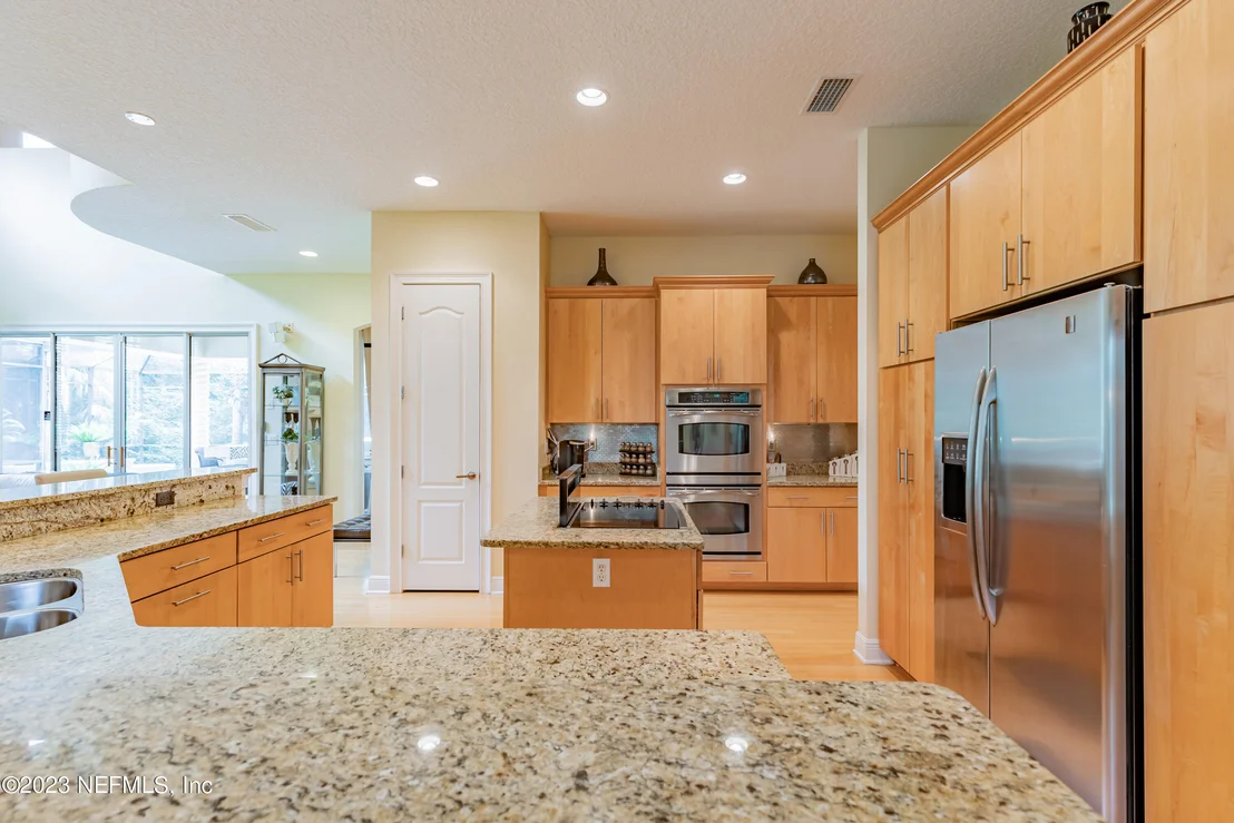 Photo of 1639 DOVER HILL Drive