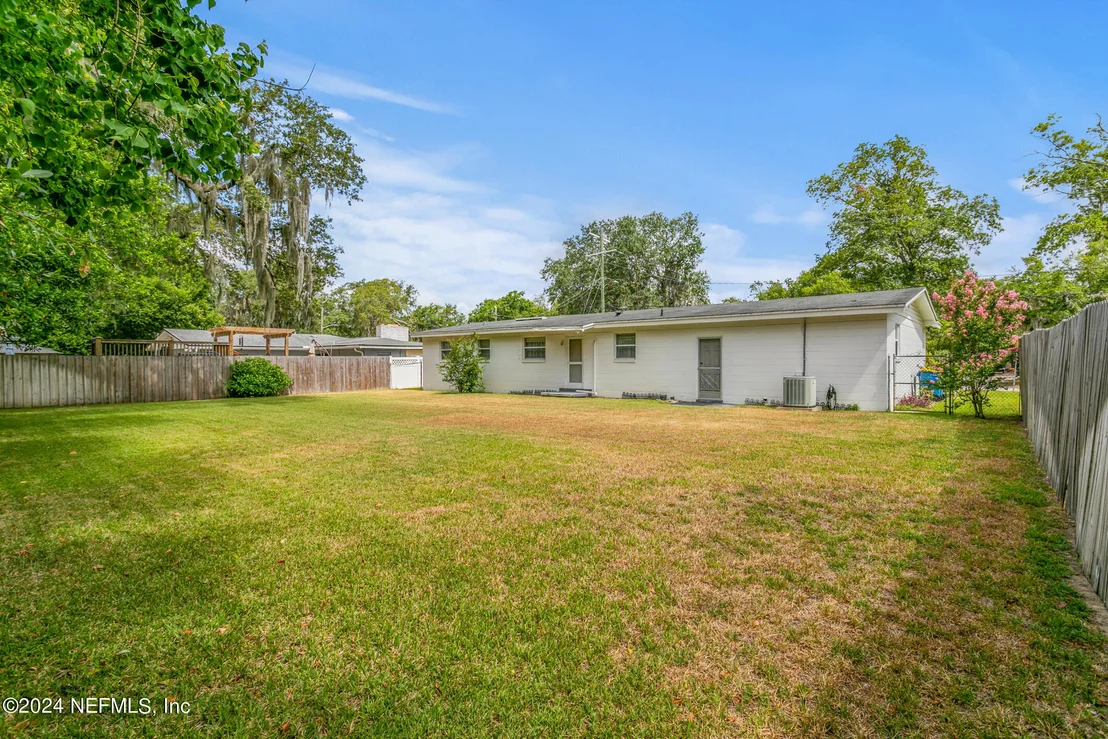 Photo of 6830 HOWALT Drive