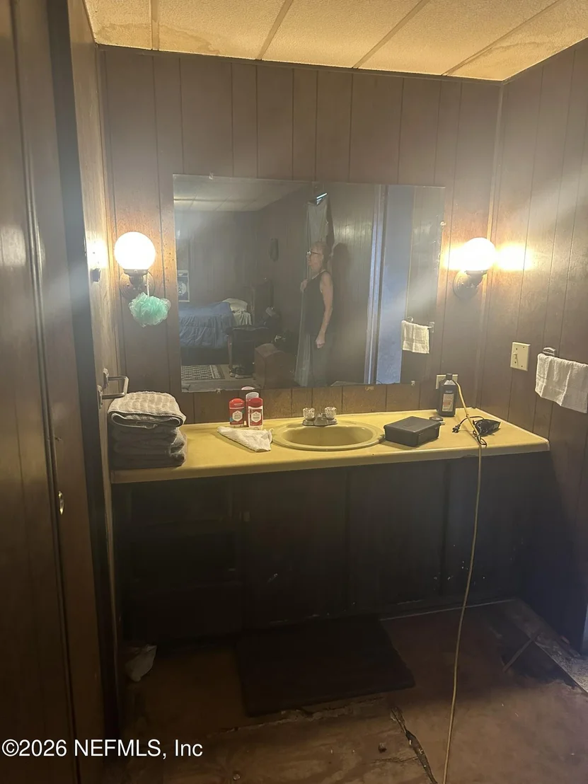 Photo of 608 KITTY Avenue