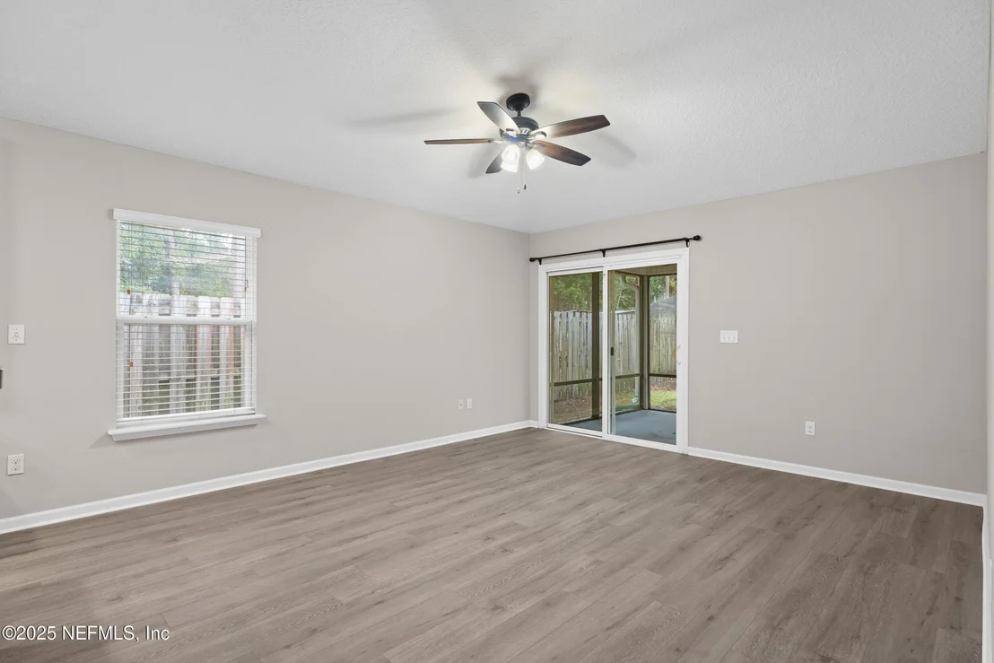 Photo of 96096 OUT CREEK Way