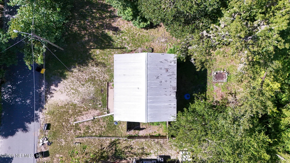 Photo of 9924 SUNSET Drive