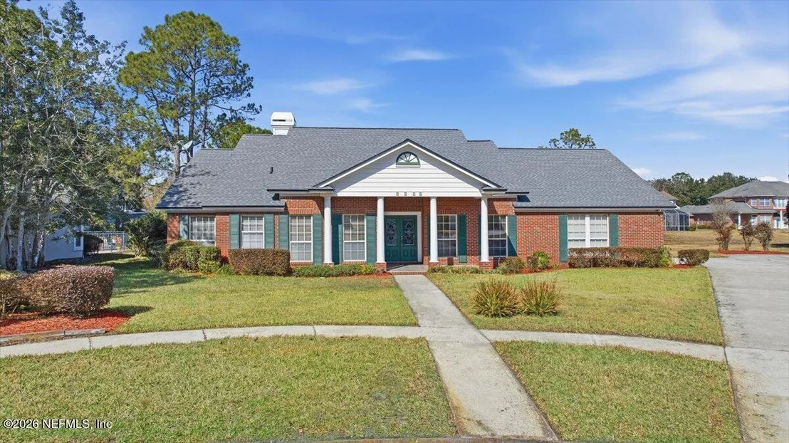 Photo of 8213 HAMPTON LAKE Lane