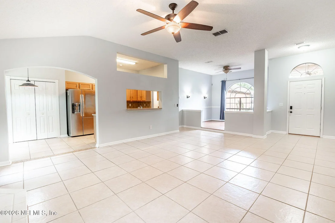 Photo of 1676 GLEN LAUREL Drive