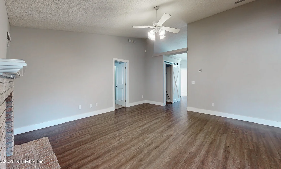 Photo of 1906 APOPKA Drive