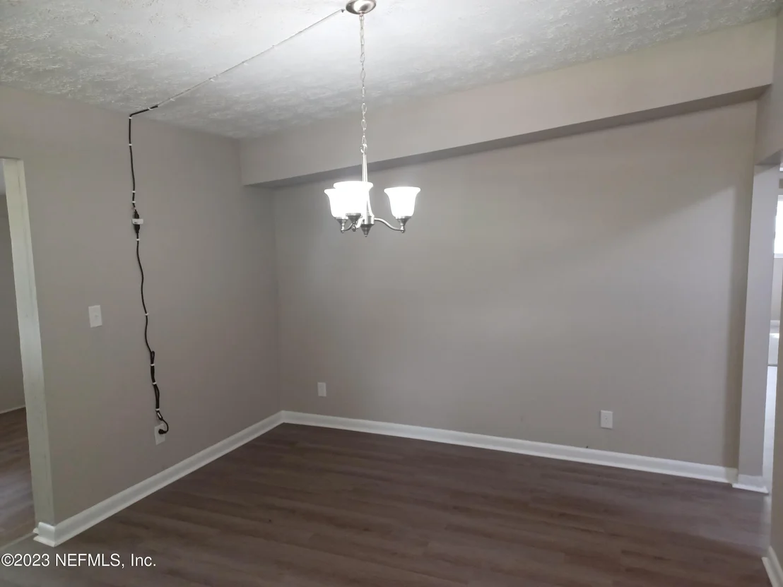 Photo of 7024 CLOVIS Road