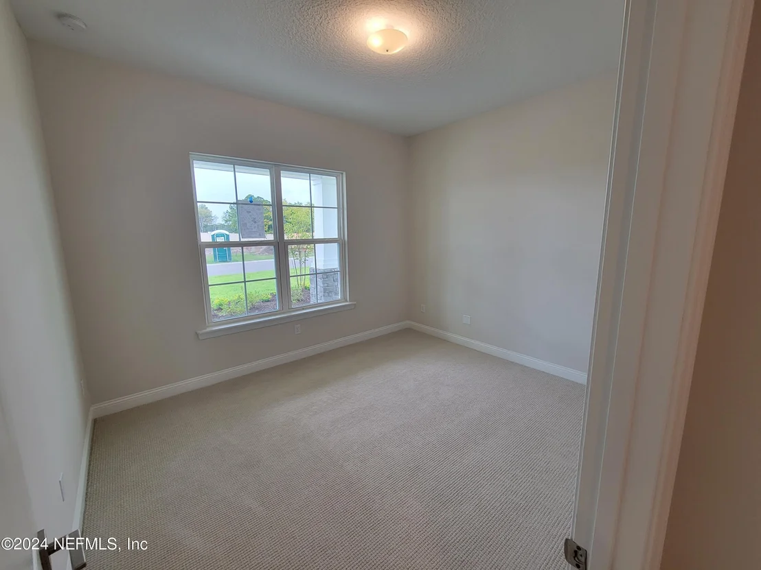 Photo of 281 HILLENDALE Circle