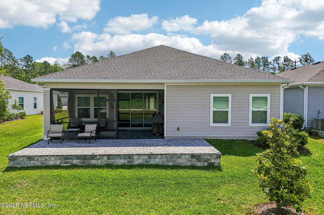 Photo of 717 STILLWATER Boulevard