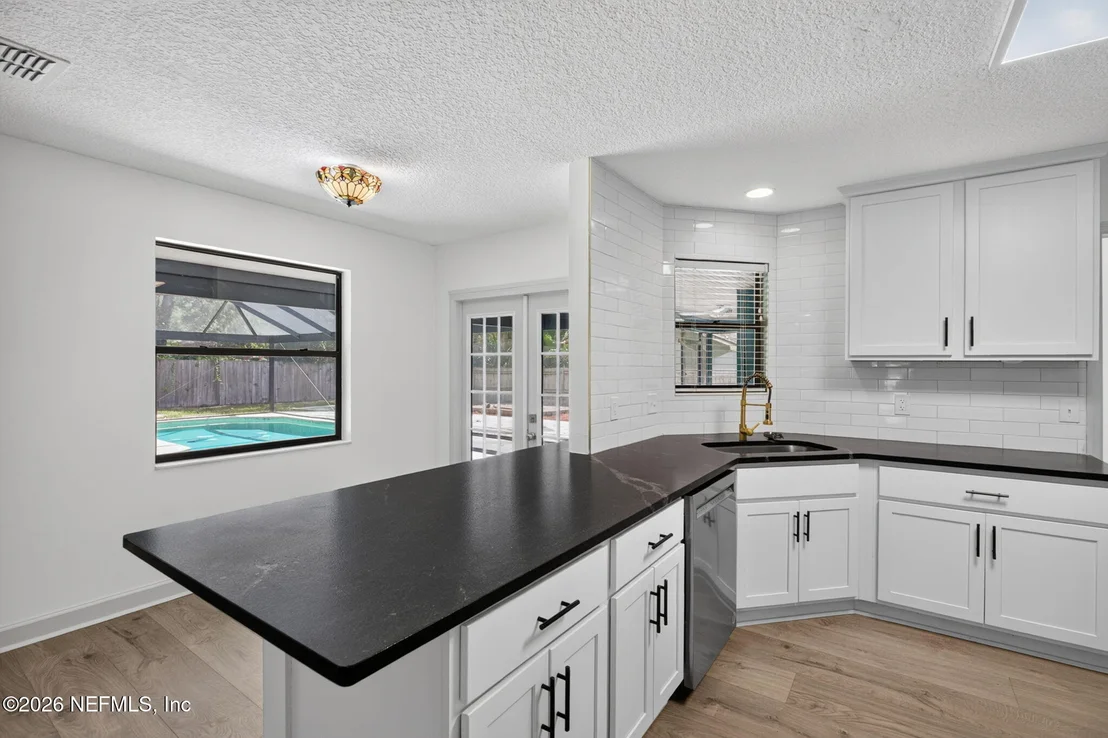 Photo of 12407 VALPARISO Trail