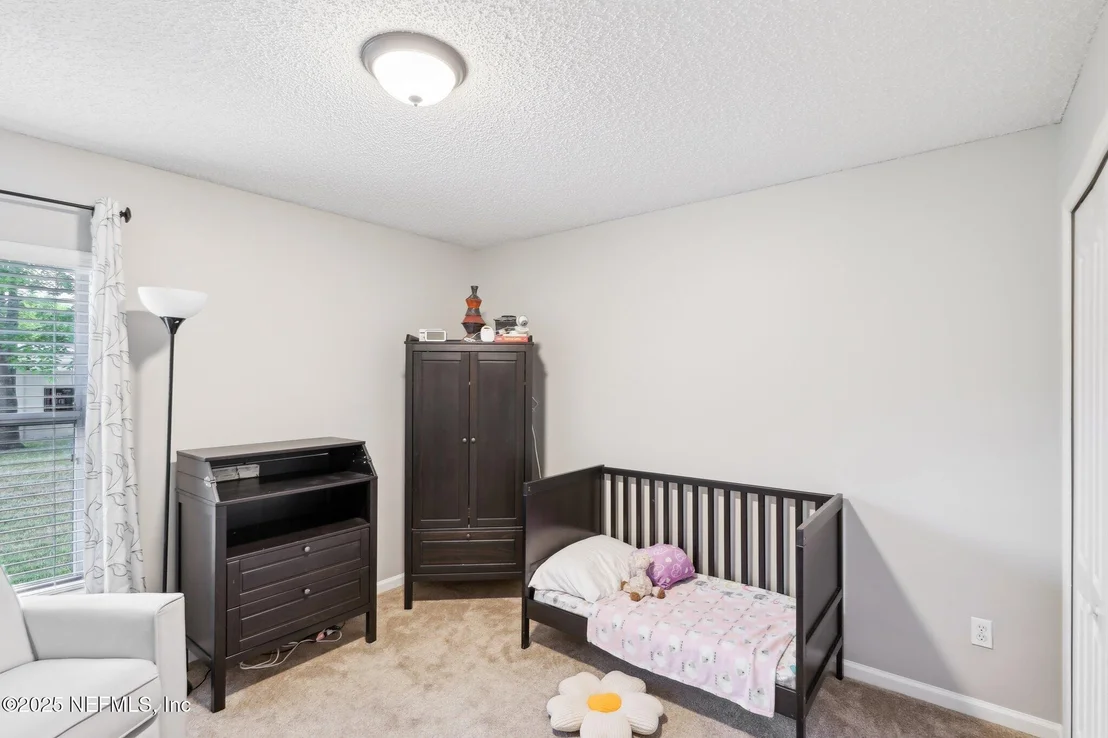 Photo of 9425 STAPLEHURST Drive