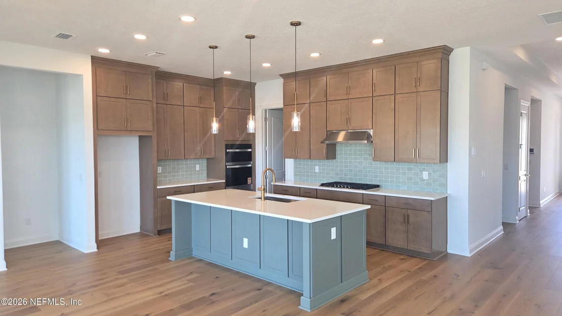 Photo of 429 BISMARCK PALM Road