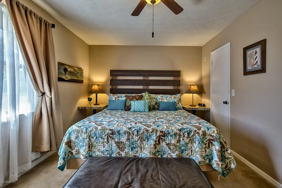 Photo of 10679 HAMPTON Road