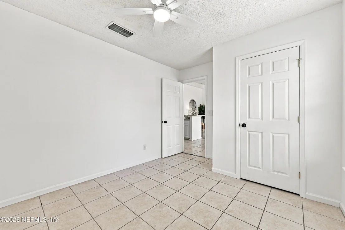 Photo of 12079 SUNCHASE Drive