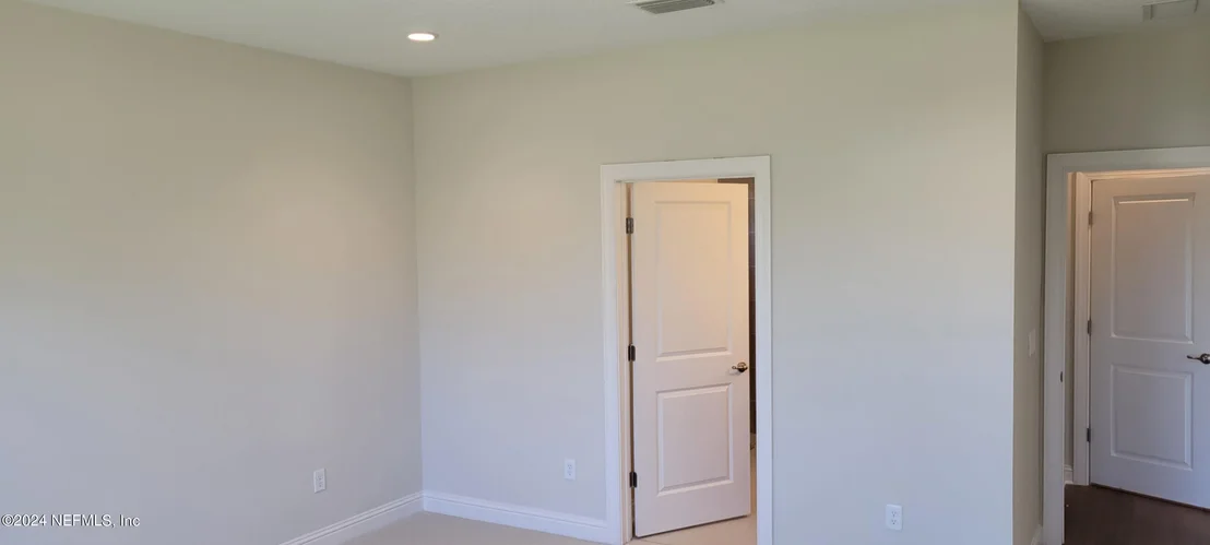 Photo of 451 HILLENDALE Circle