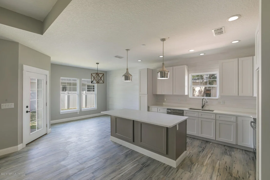 Photo of 310 SIXTEENTH Street