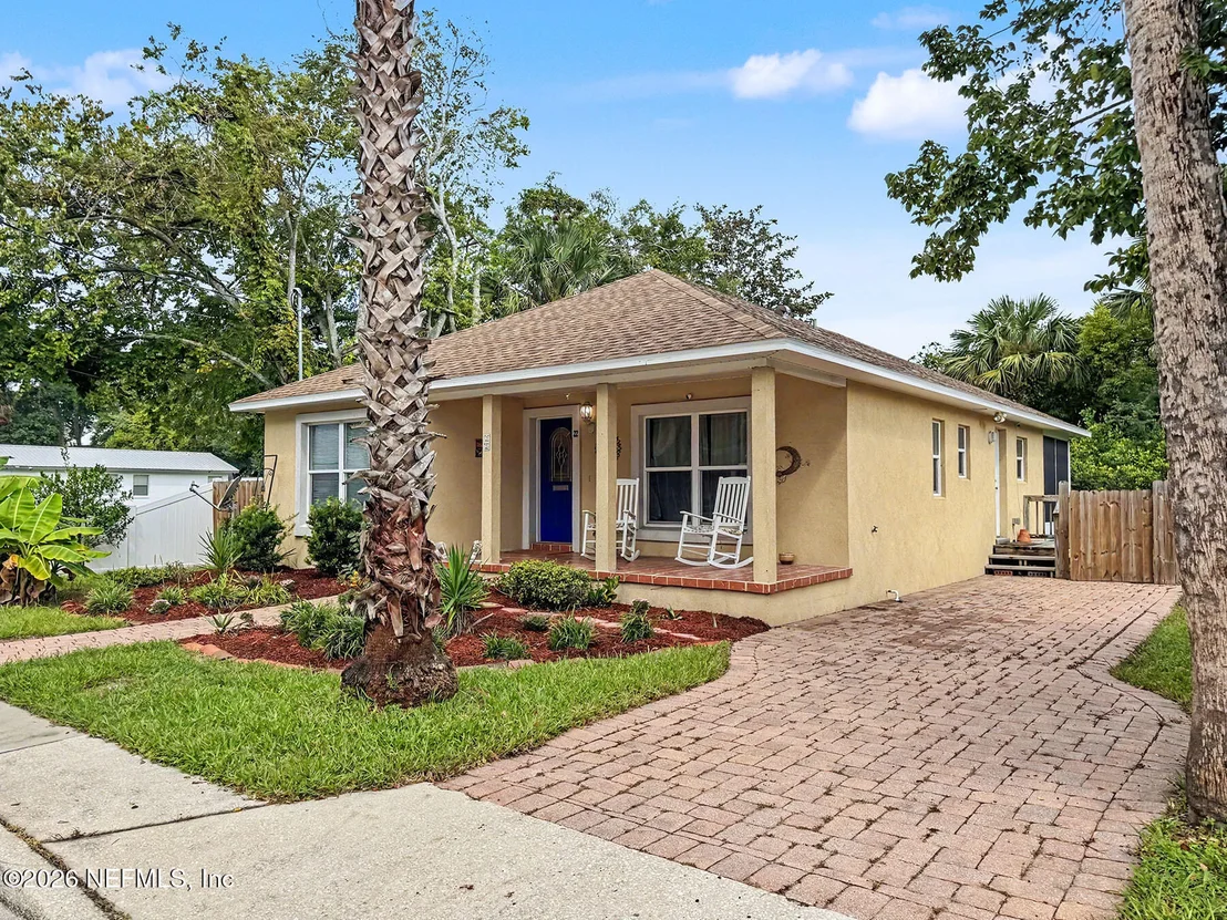 Photo of 22 BERNARD Street