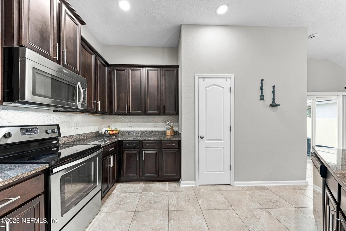 Photo of 84 FERRIS Drive