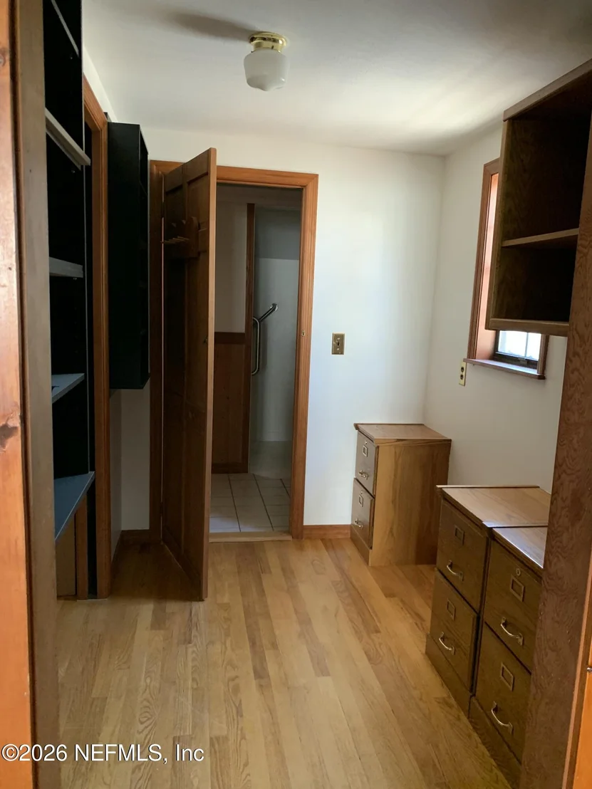 Photo of 120 BEACH Avenue
