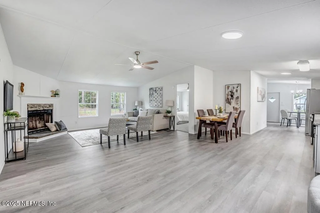 Photo of 6357 ARMSTRONG Road