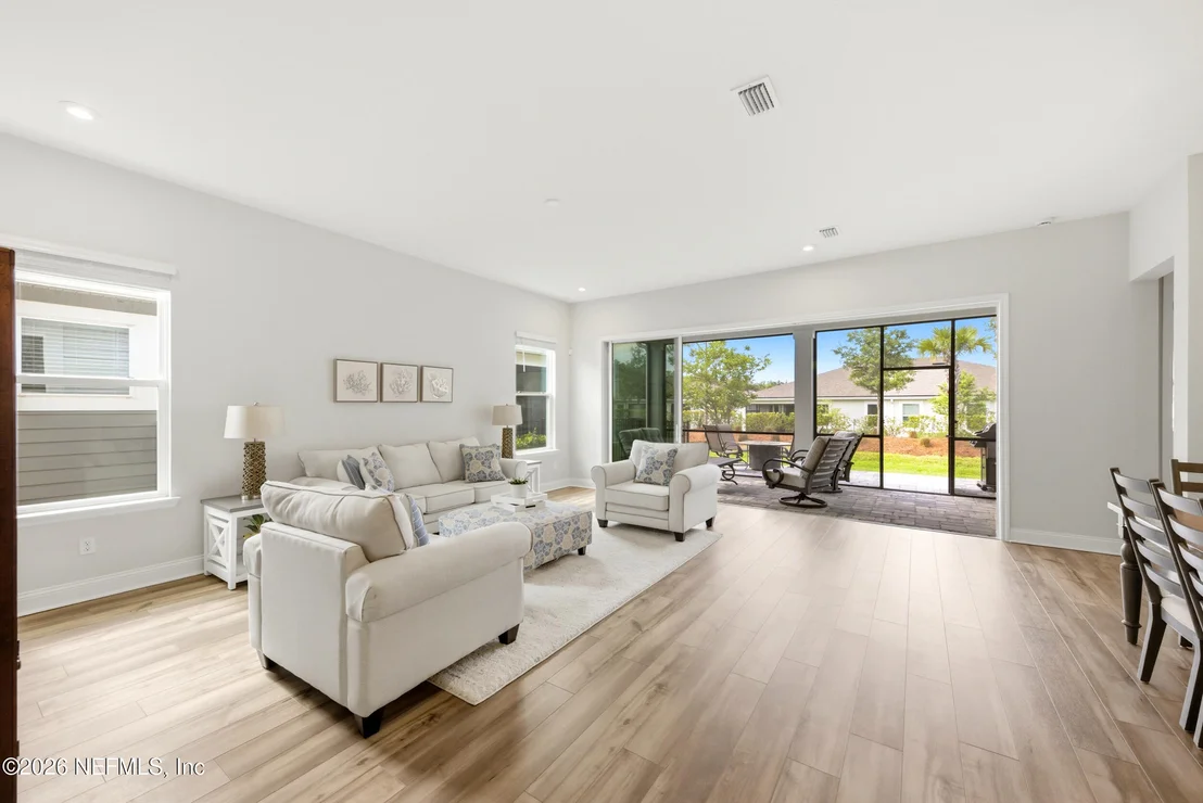 Photo of 351 LADYSLIPPER Drive