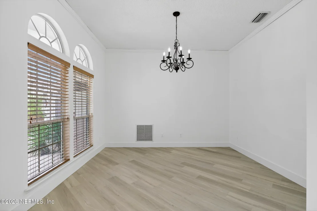 Photo of 10133 DELPOINT Lane